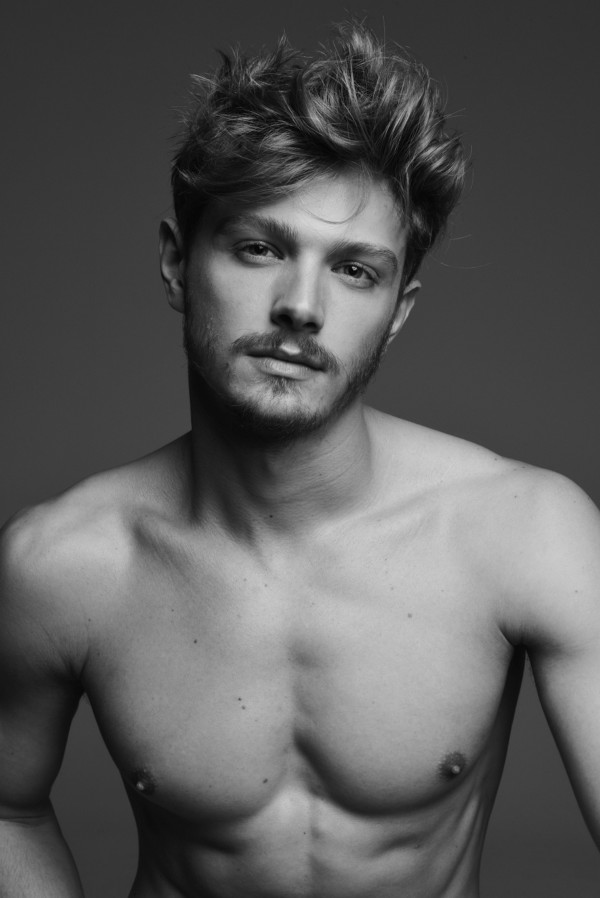 Nikolas Mazeto &ndash; New Models