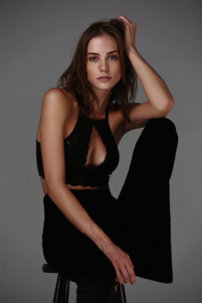 TAIANA S. &ndash; New Models
