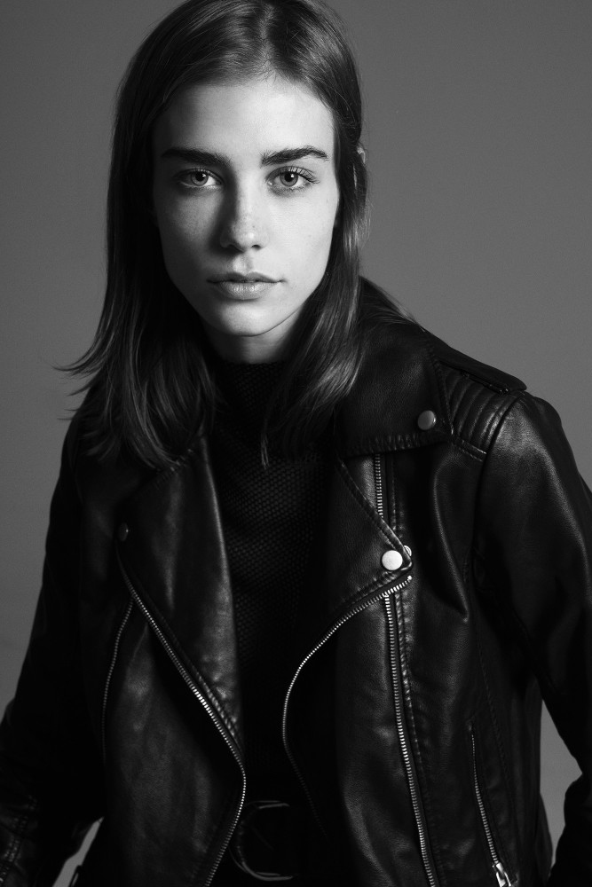 TAIANA S. &ndash; New Models